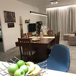 Kadro נאפפליו